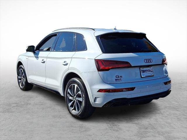 2024 Audi Q5 Premium 45 TFSI S line quattro 2024 Audi Q5 Premium 45 TFSI S line quattro