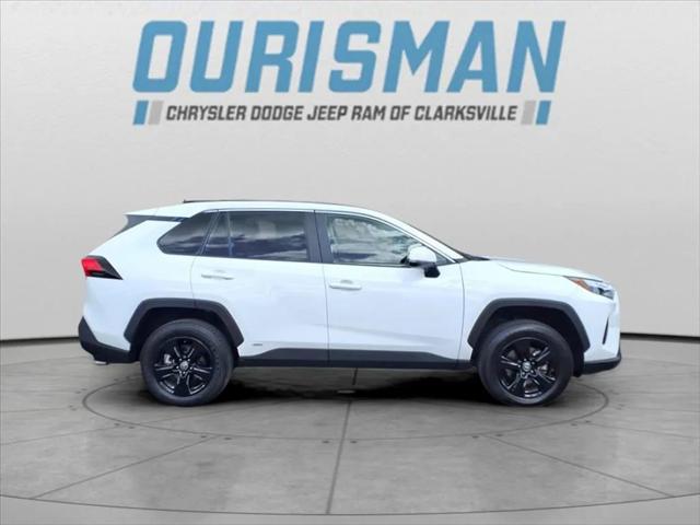 2024 Toyota RAV4 Hybrid XLE