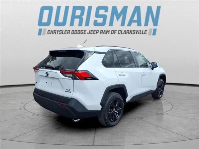 2024 Toyota RAV4 Hybrid XLE