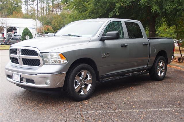 2022 RAM 1500 Classic Tradesman Crew Cab 4x4 57 Box 2022 RAM 1500 Classic Tradesman Crew Cab 4x4 57 Box