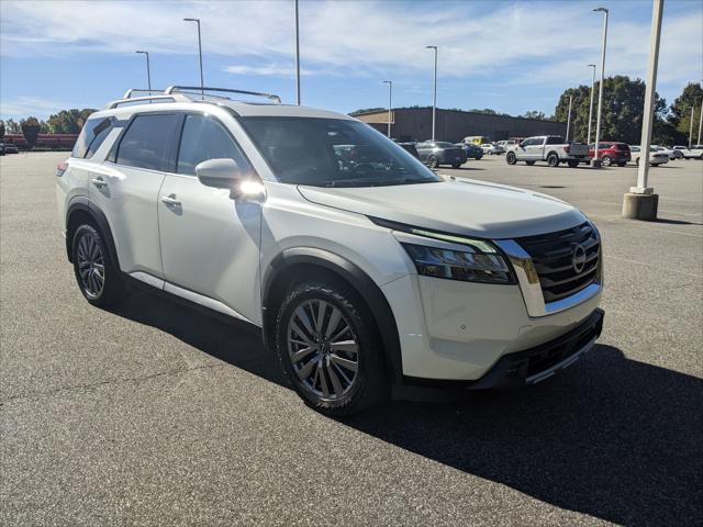 2023 Nissan Pathfinder SL 4WD 2023 Nissan Pathfinder SL 4WD