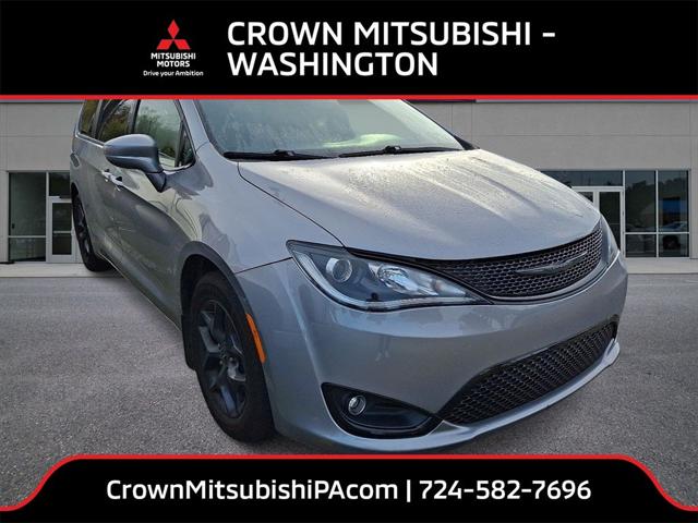 2020 Chrysler Pacifica Touring