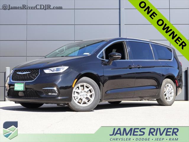 2025 Chrysler Pacifica Select 2025 Chrysler Pacifica Select