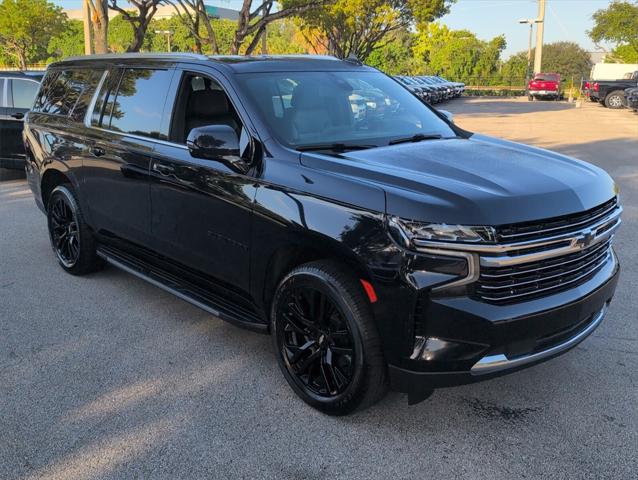 2022 Chevrolet Suburban 4WD LT