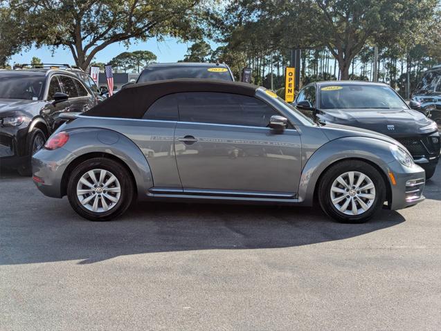 2019 Volkswagen Beetle 2.0T S 2019 Volkswagen Beetle 2.0T S