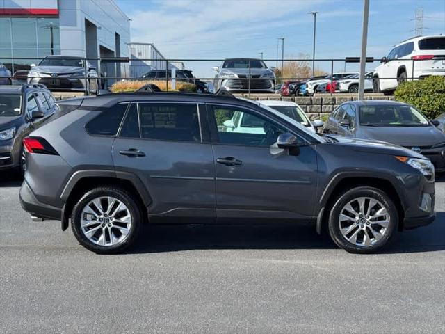 2021 Toyota RAV4 XLE Premium