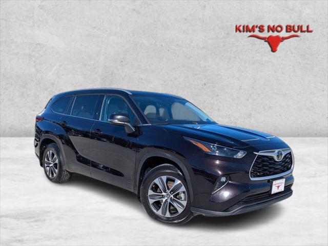 2022 Toyota Highlander XLE for sale in Laurel, MS