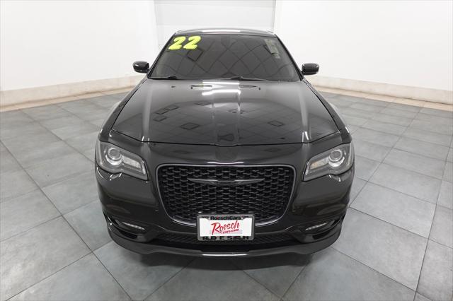 2022 Chrysler 300 Touring L AWD 2022 Chrysler 300 Touring L AWD