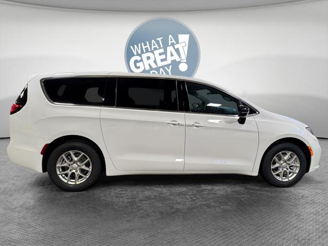 2026 Chrysler Pacifica PACIFICA SELECT 2026 Chrysler Pacifica PACIFICA SELECT