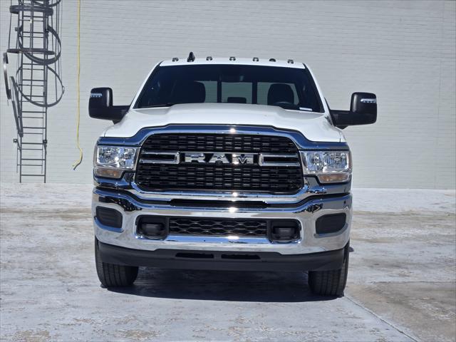 2024 RAM 2500 Tradesman Crew Cab 4x4 64 Box