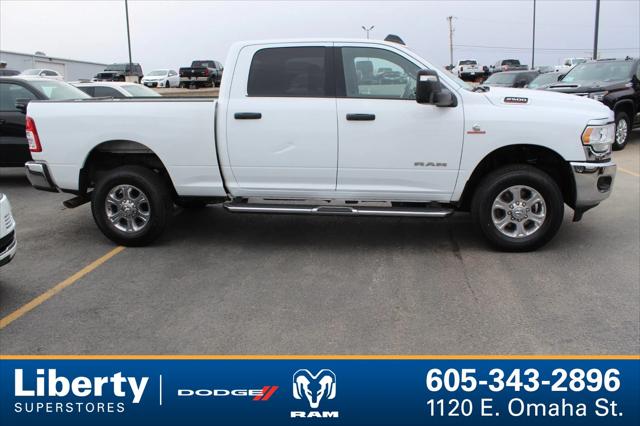 2024 RAM 2500 Big Horn Crew Cab 4x4 64 Box