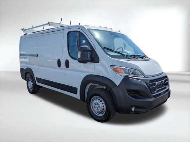 2025 RAM ProMaster 2500 Cargo Van Tradesman Low Roof 136 WB w/Pass Seat 2025 RAM ProMaster 2500 Cargo Van Tradesman Low Roof 136 WB w/Pass Seat