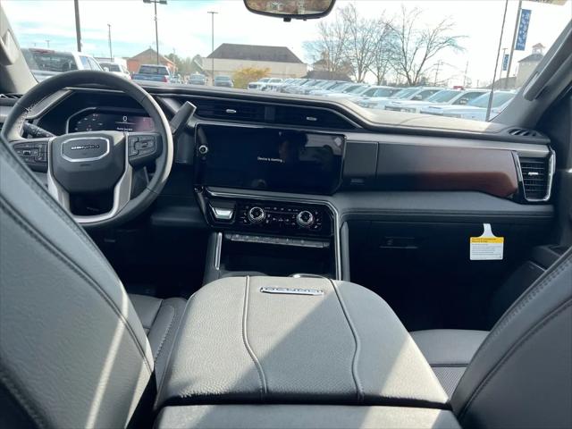 2026 GMC Sierra 2500HD Crew Cab, Standard Bed, Denali, 4WD