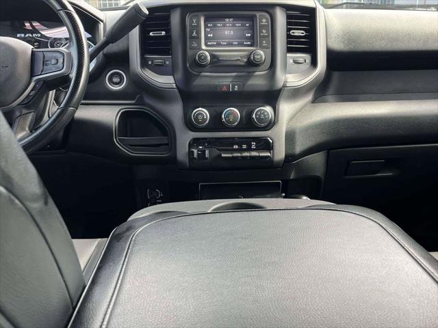 2024 RAM 3500 Tradesman Crew Cab 4x4 8 Box