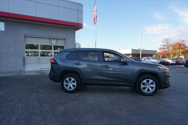 2023 Toyota RAV4 LE 2023 Toyota RAV4 LE