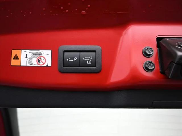 2026 Toyota Prius Plug-In XSE Premium