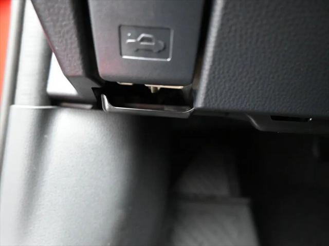 2026 Toyota Prius Plug-In XSE Premium