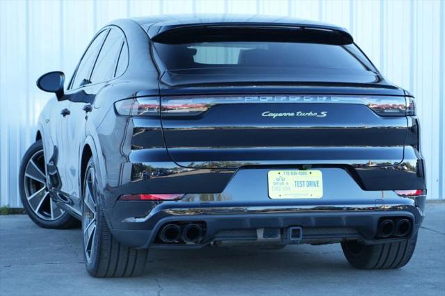 2021 Porsche Cayenne E-Hybrid Turbo S