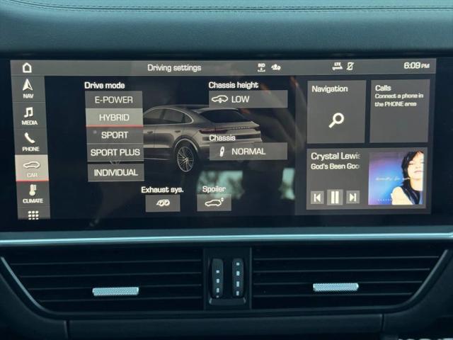 2021 Porsche Cayenne E-Hybrid Turbo S