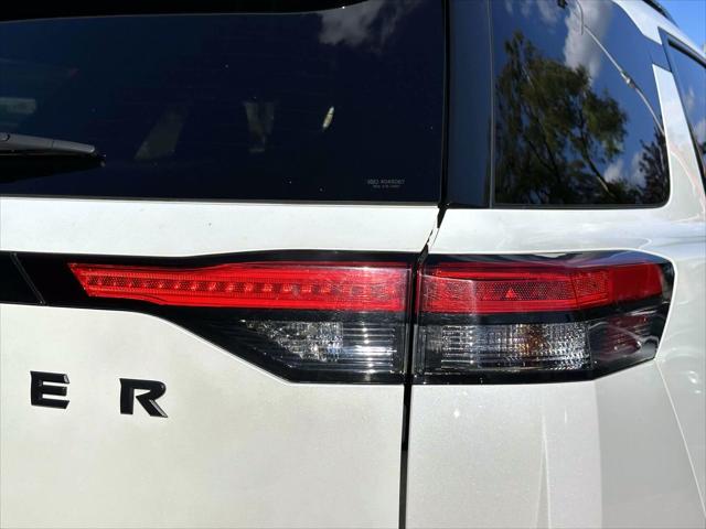 2022 Nissan Pathfinder SV 4WD [10]