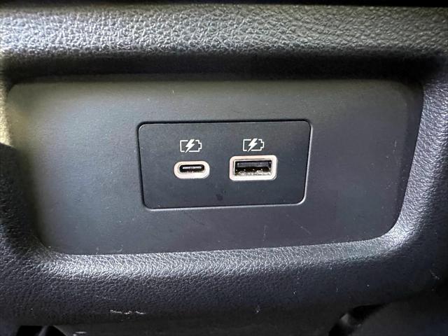 2022 Nissan Pathfinder SV 4WD [16]