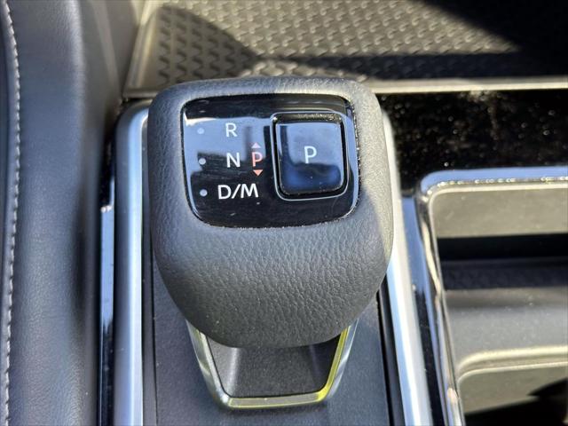 2022 Nissan Pathfinder SV 4WD [26]