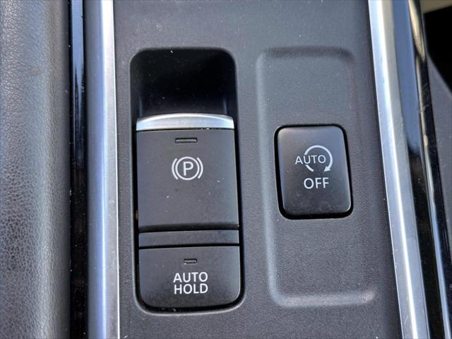 2022 Nissan Pathfinder SV 4WD [27]