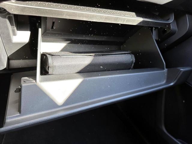 2022 Nissan Pathfinder SV 4WD [29]