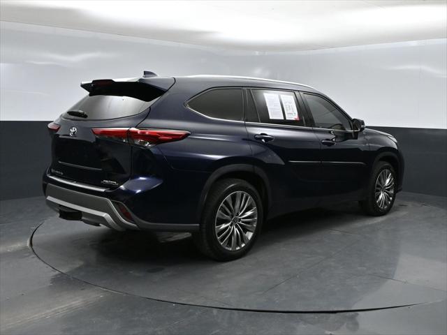 2021 Toyota Highlander Platinum 2021 Toyota Highlander Platinum