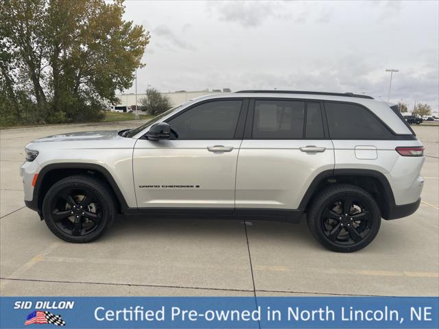 2023 Jeep Grand Cherokee Altitude 4x4 2023 Jeep Grand Cherokee Altitude 4x4