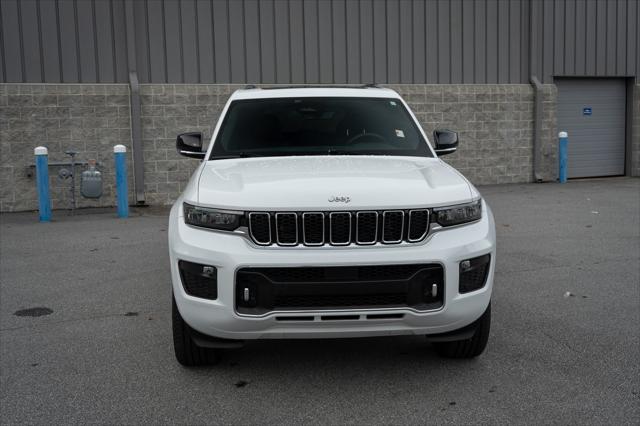 2023 Jeep Grand Cherokee Overland 4x4 2023 Jeep Grand Cherokee Overland 4x4