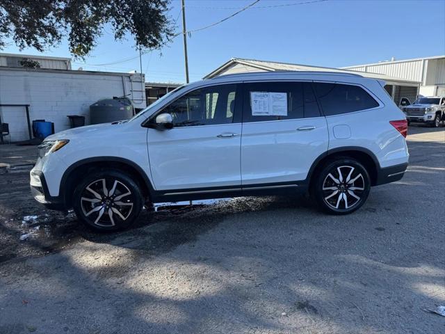 2020 Honda Pilot AWD Touring 7 Passenger 2020 Honda Pilot AWD Touring 7 Passenger