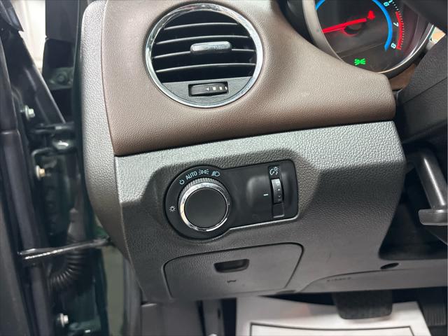 Used 2015 Chevrolet Cruze For Sale in Wilmington, OH