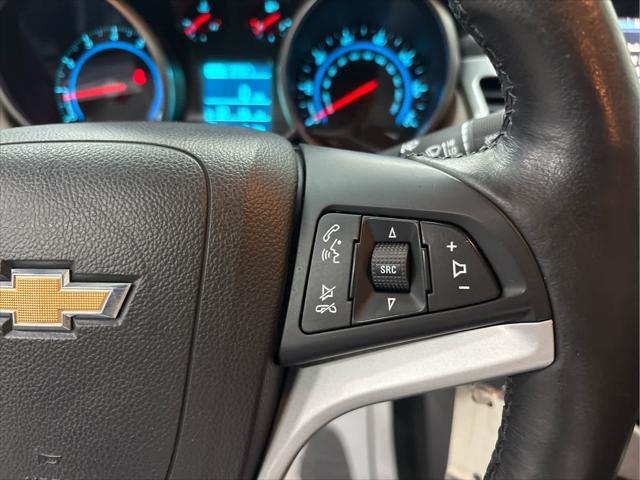 Used 2015 Chevrolet Cruze For Sale in Wilmington, OH