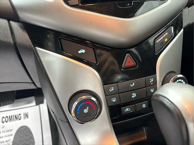 Used 2015 Chevrolet Cruze For Sale in Wilmington, OH