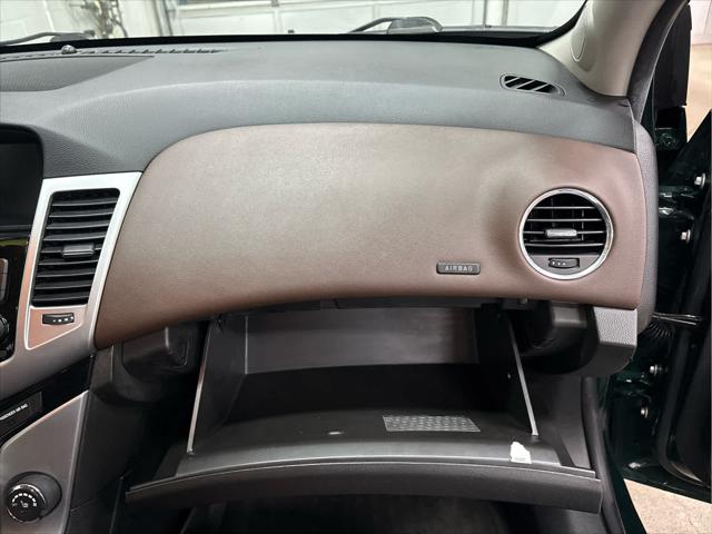 Used 2015 Chevrolet Cruze For Sale in Wilmington, OH