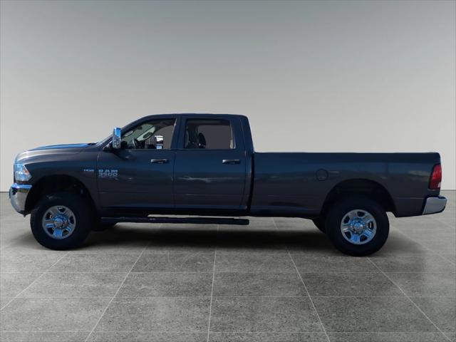 2017 RAM 3500 Tradesman Crew Cab 4x4 8 Box 2017 RAM 3500 Tradesman Crew Cab 4x4 8 Box