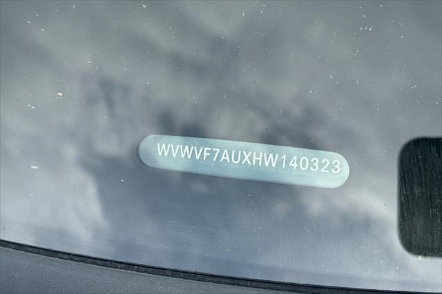 2017 Volkswagen Golf R 4-Door w/DCC & Navigation