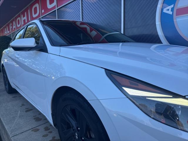 2021 Hyundai Elantra SEL 2021 Hyundai Elantra SEL