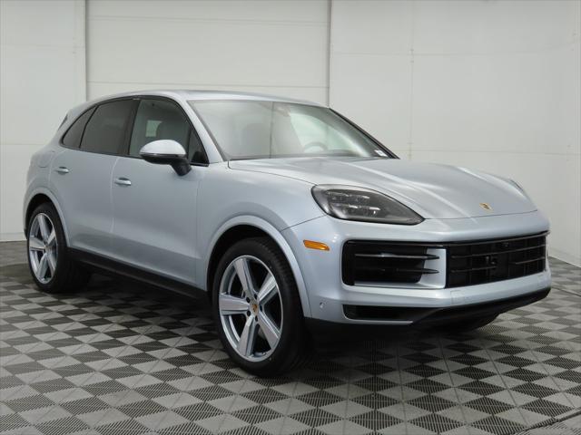 2025 Porsche Cayenne Unknown