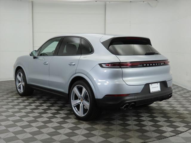 2025 Porsche Cayenne Unknown