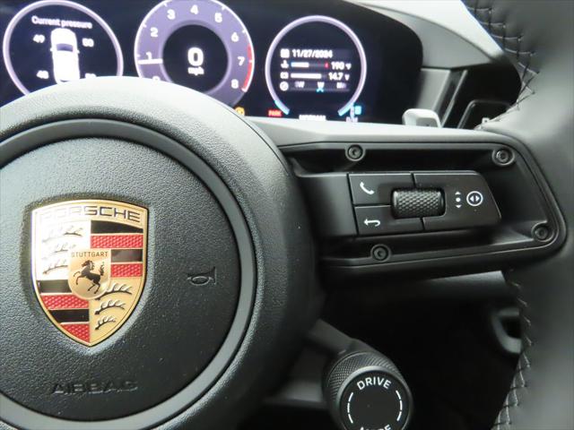 2025 Porsche Cayenne Unknown