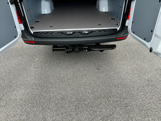 2026 Mercedes-Benz Sprinter Cargo Van High Roof 4-Cyl Diesel HO