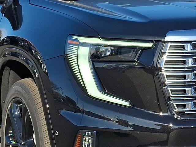 2026 GMC Acadia Denali AWD