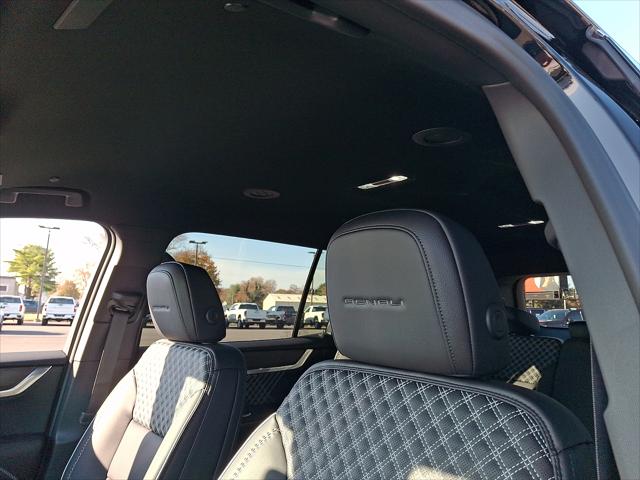 2026 GMC Acadia Denali AWD