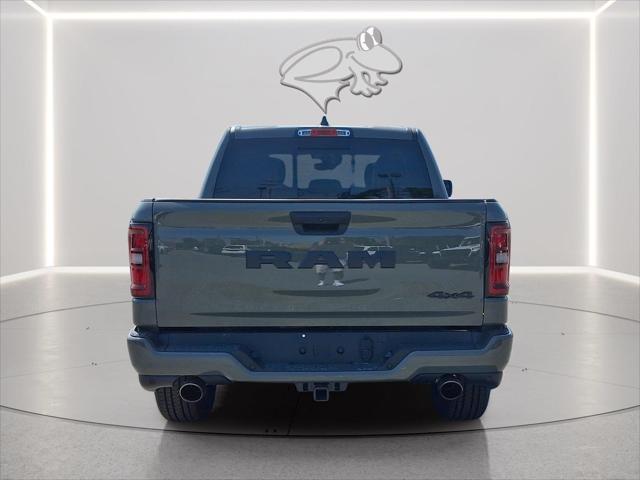 2026 RAM Ram 1500 RAM 1500 EXPRESS CREW CAB 4X4 57 BOX