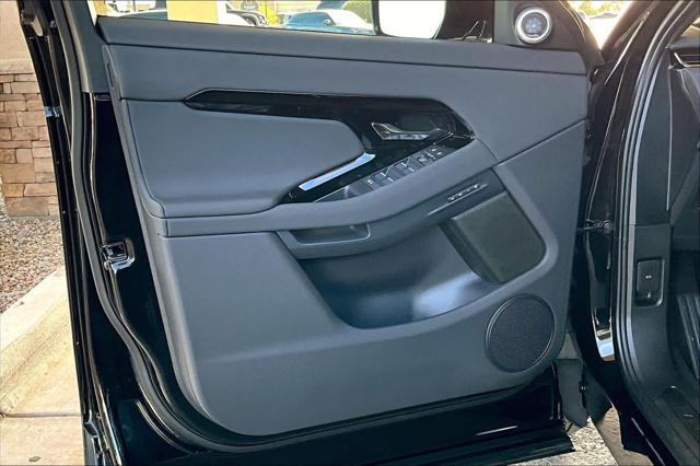 2026 Land Rover Range Rover Evoque Core S