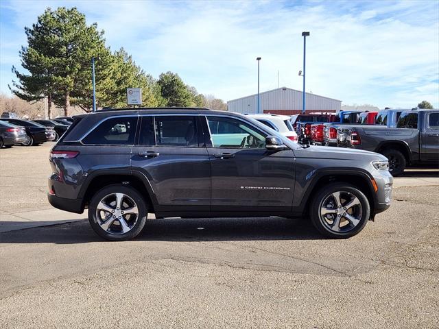 2025 Jeep Grand Cherokee GRAND CHEROKEE LIMITED 4X4