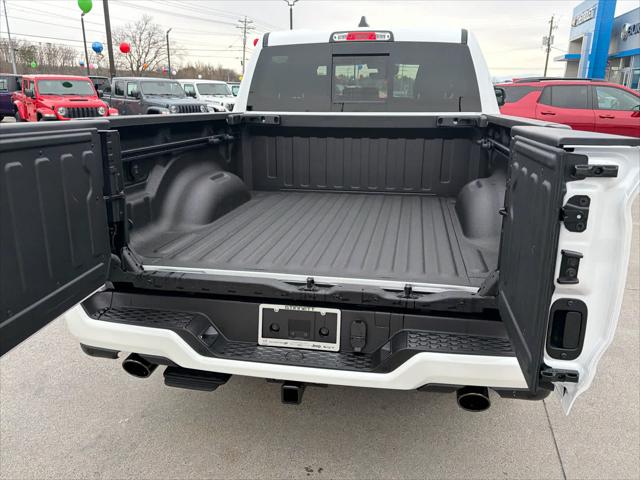 2026 Ram 1500 Limited Crew Cab 4x4 5'7" Box