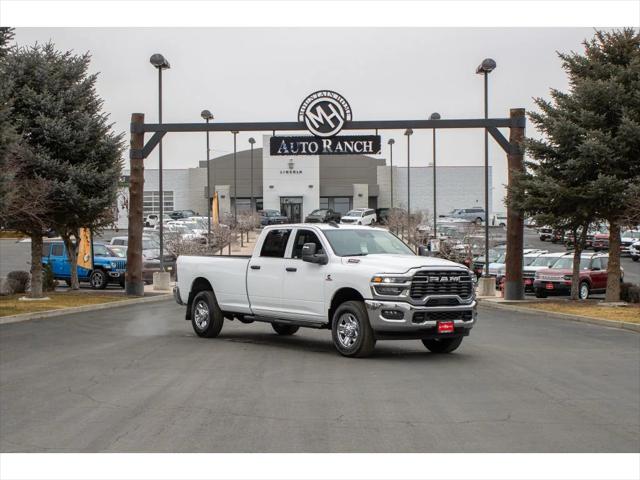 2026 RAM Ram 3500 RAM 3500 TRADESMAN CREW CAB 4X4 8 BOX
